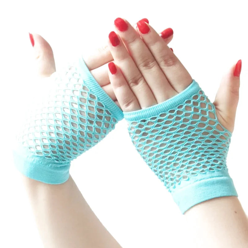 Trendy mittens for women